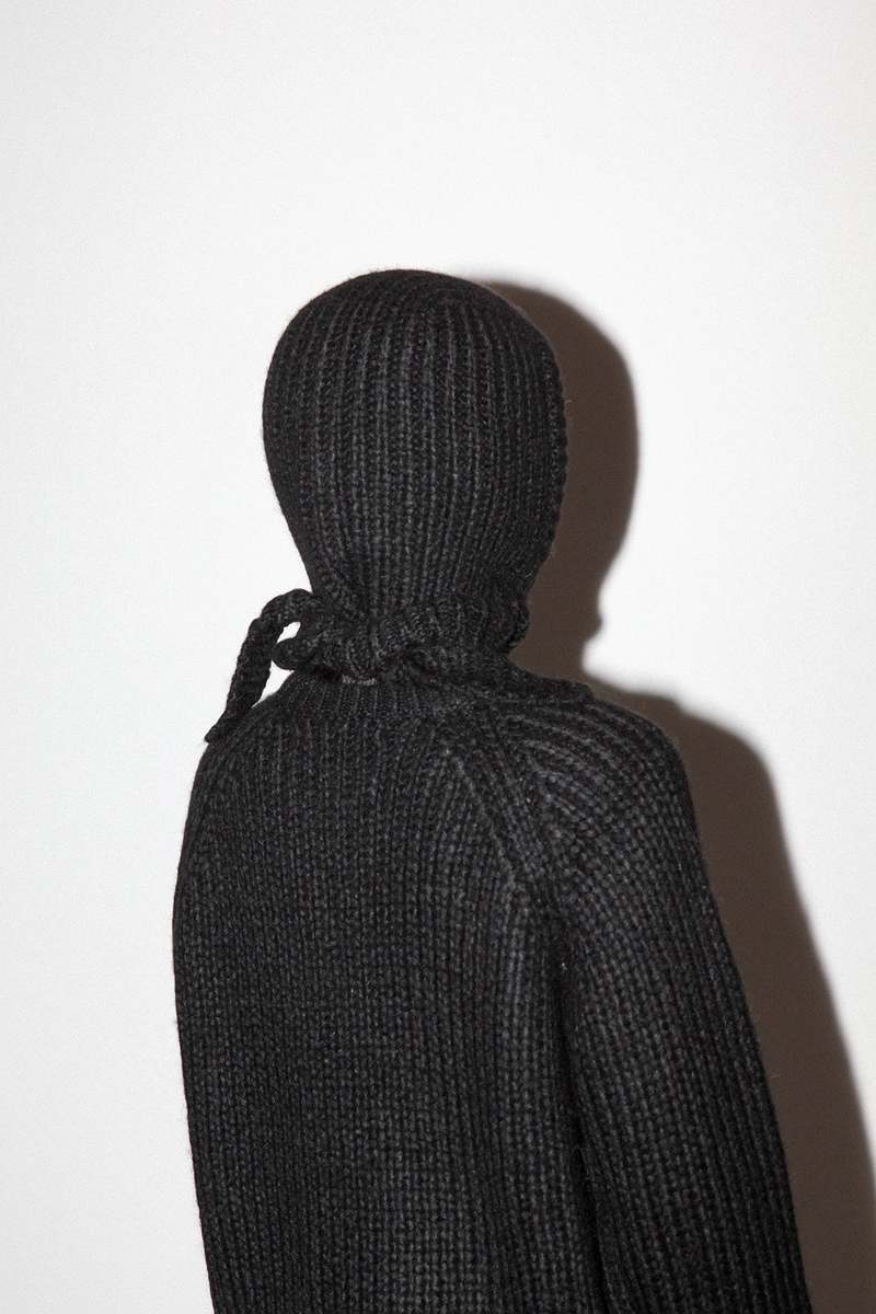 KkCo Polar Bonnet Scarf - Onyx