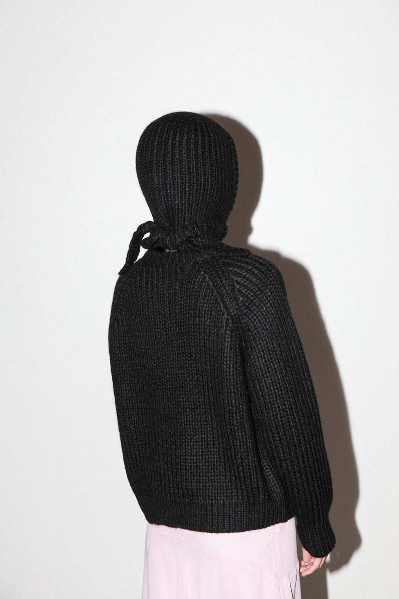 KkCo Polar Bonnet Scarf - Onyx