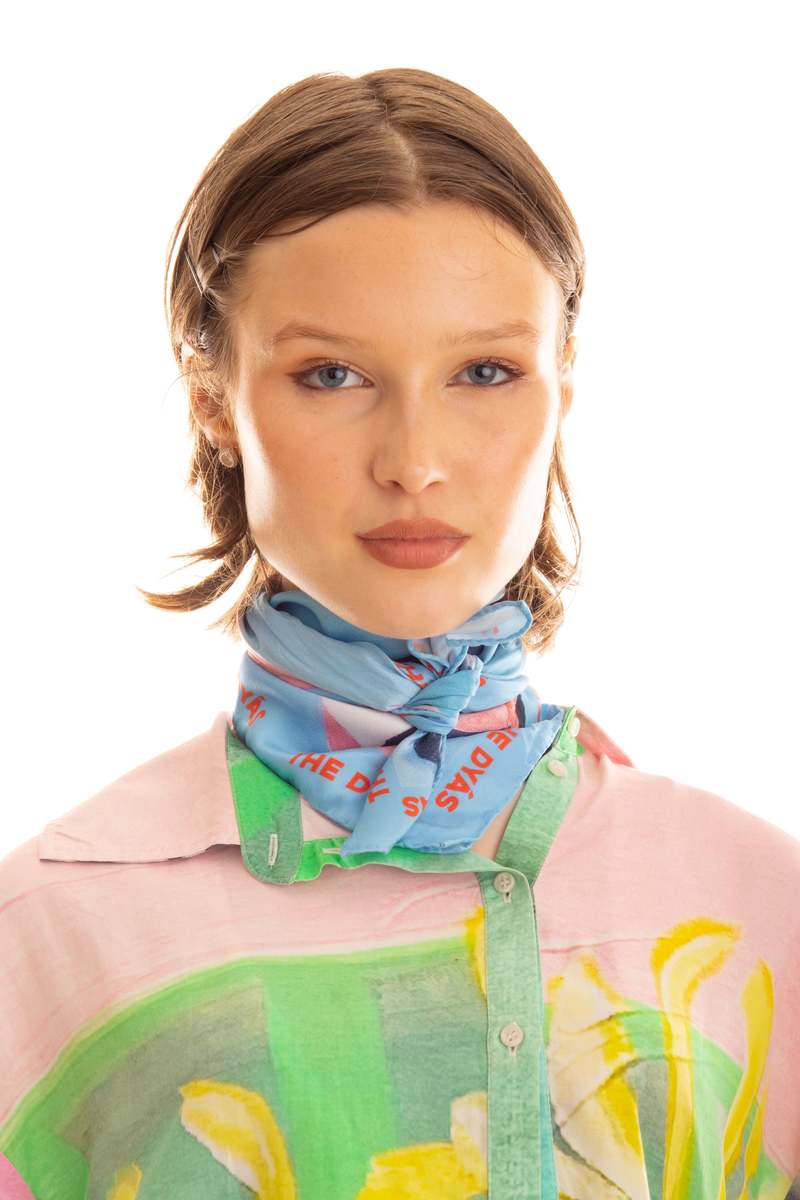 Thedys Queen of Hearts Scarf