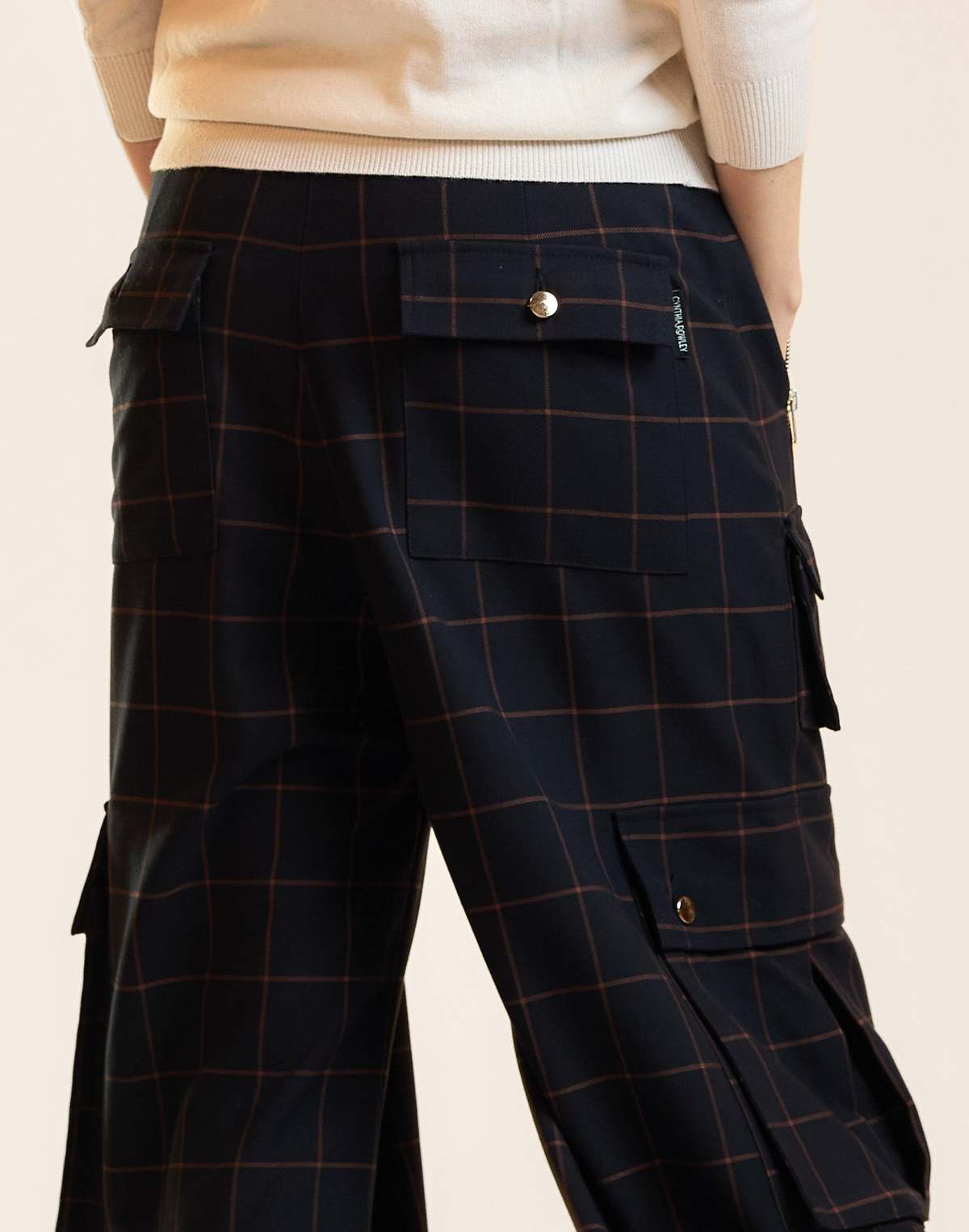 Cynthia Rowley Gilded Grid Cargo Pants - BLKWDP - Image 4 of 5