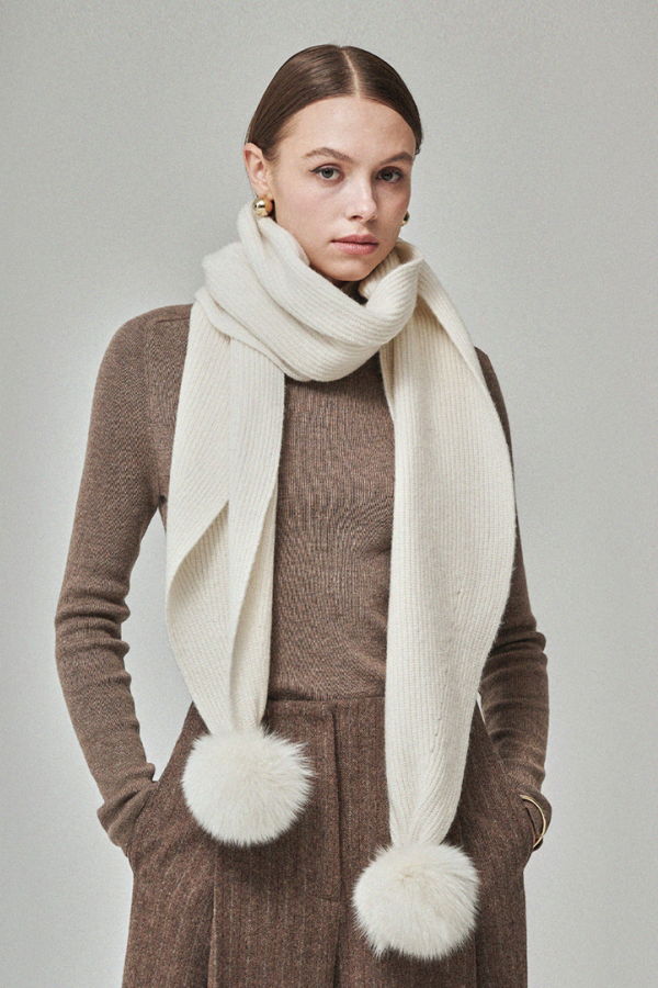 Maison De Ines Mink Pom Wool Muffler - Milk Ivory