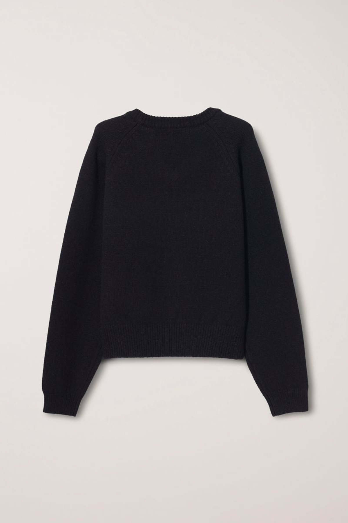 Dunst Unisex Soft Volume V-Neck Sweater - Black - Image 12 of 12