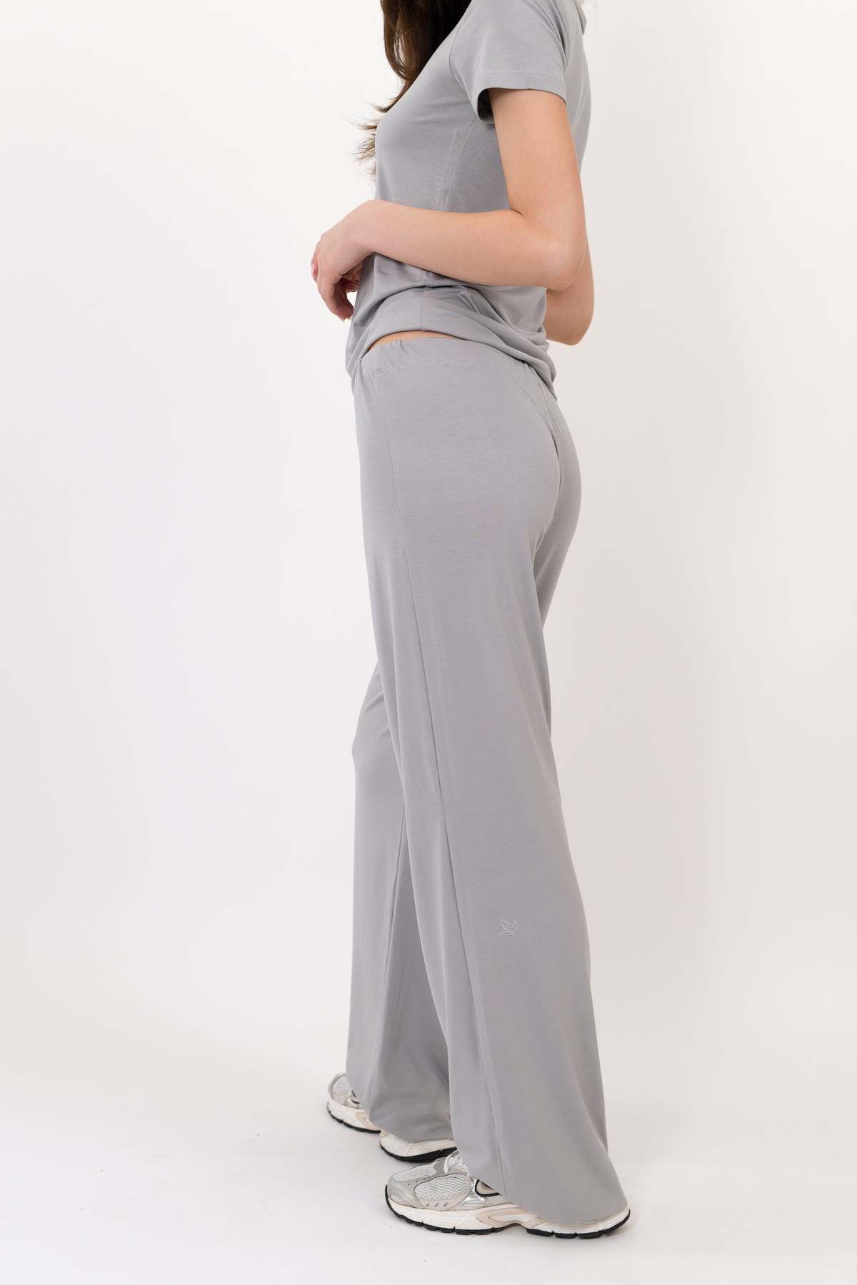 ON/OFF Essentials Lounge Pant - Image 7 of 10