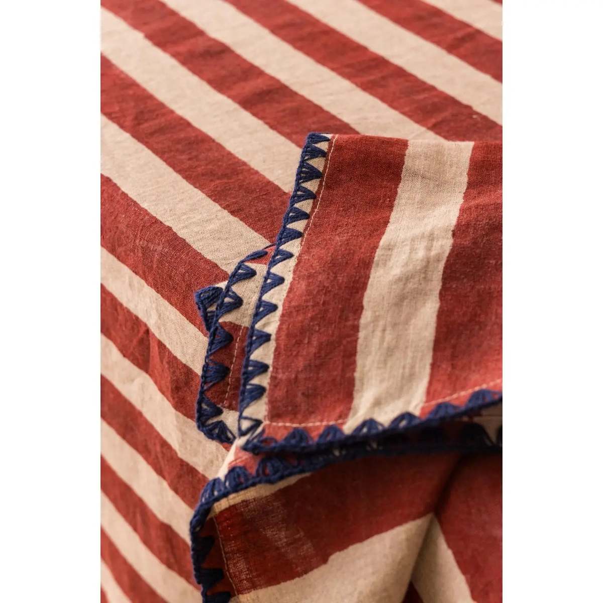 Live Linen Sutra Napkin - Image 3 of 4