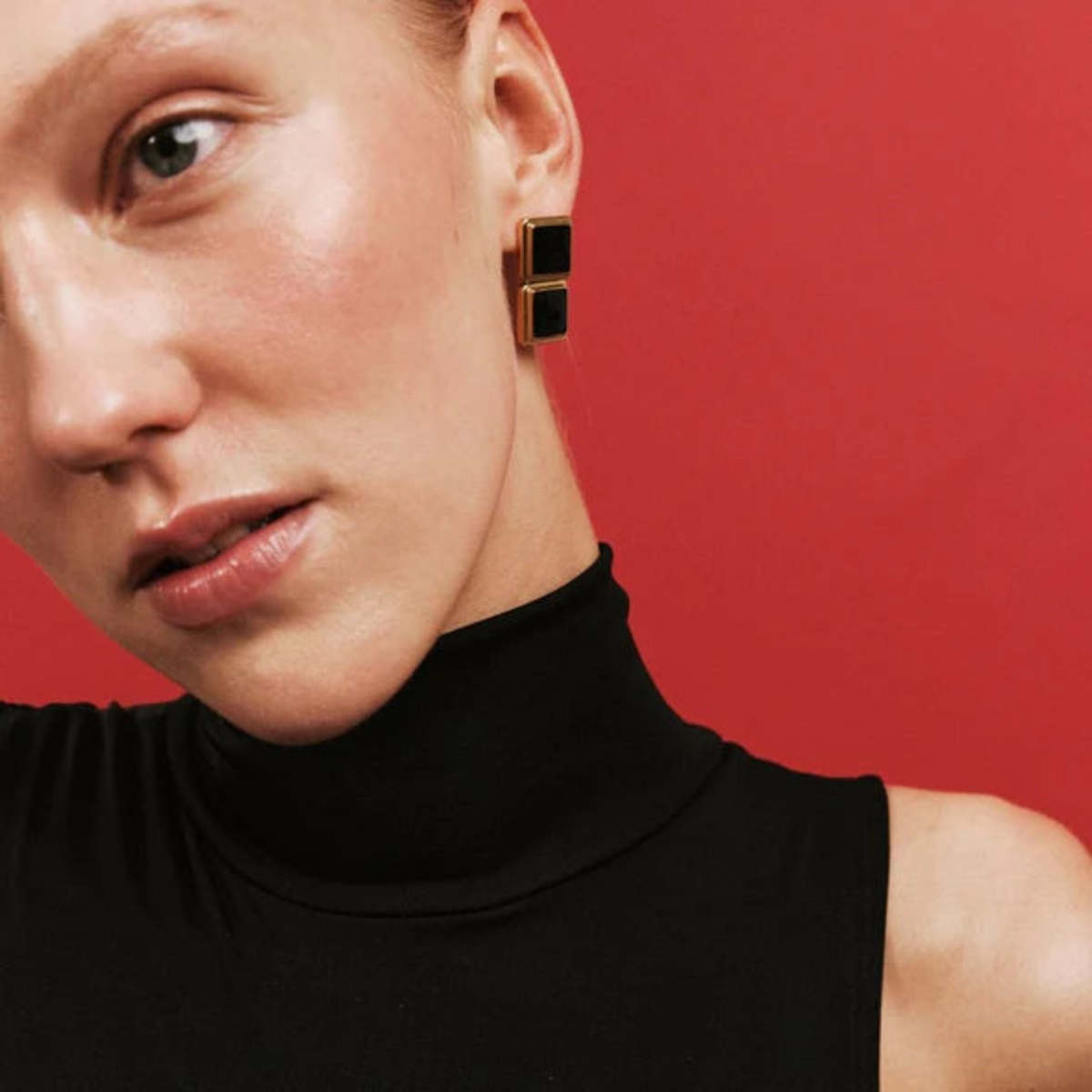 Heaven Mayhem Archer Drop Earrings - Gold/Black - Image 2 of 3