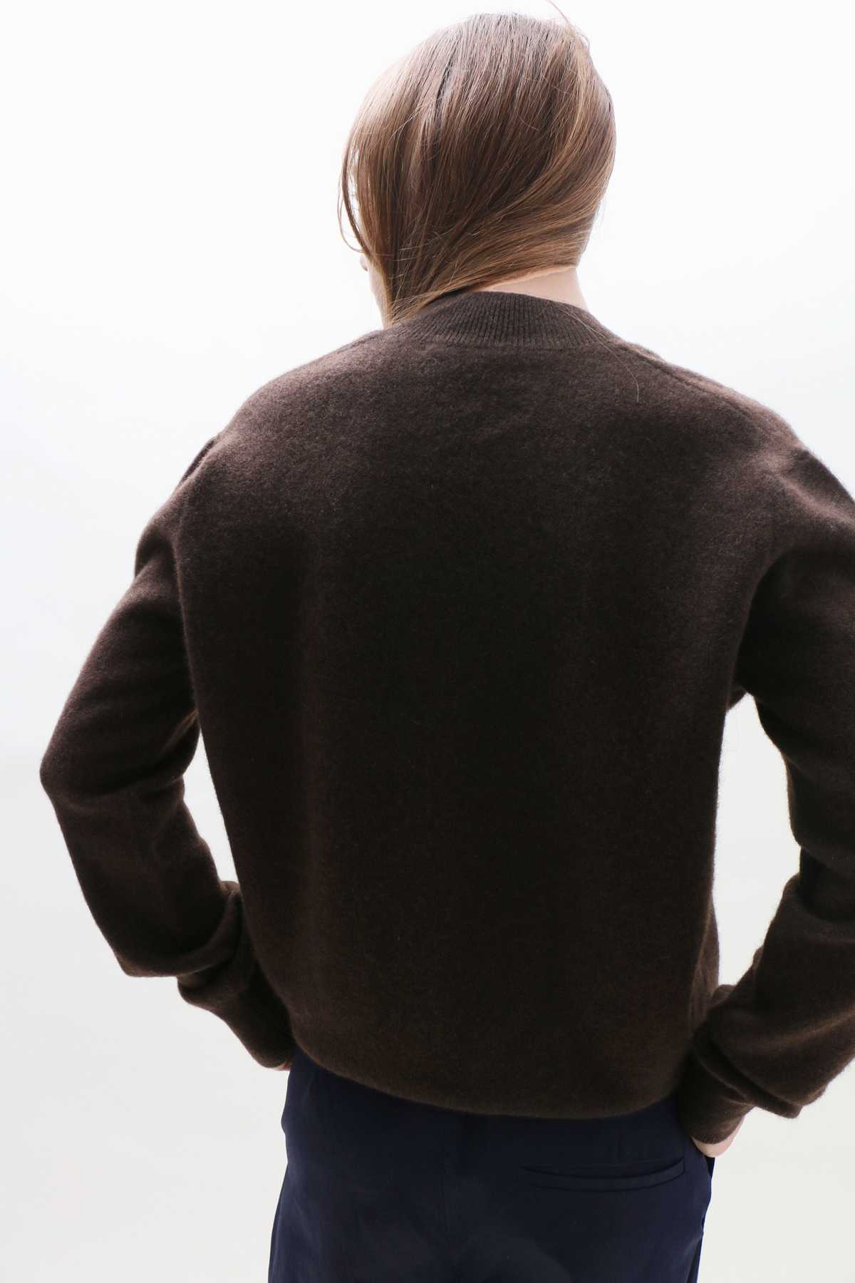 Talia Byre V Neck Jumper - Image 8 of 8