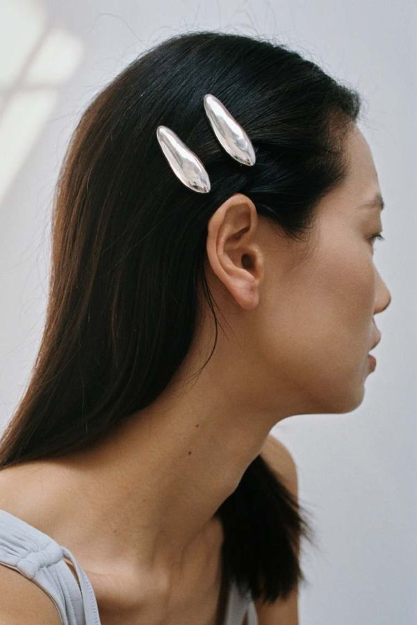 Wolf Circus Bean Hair Clip