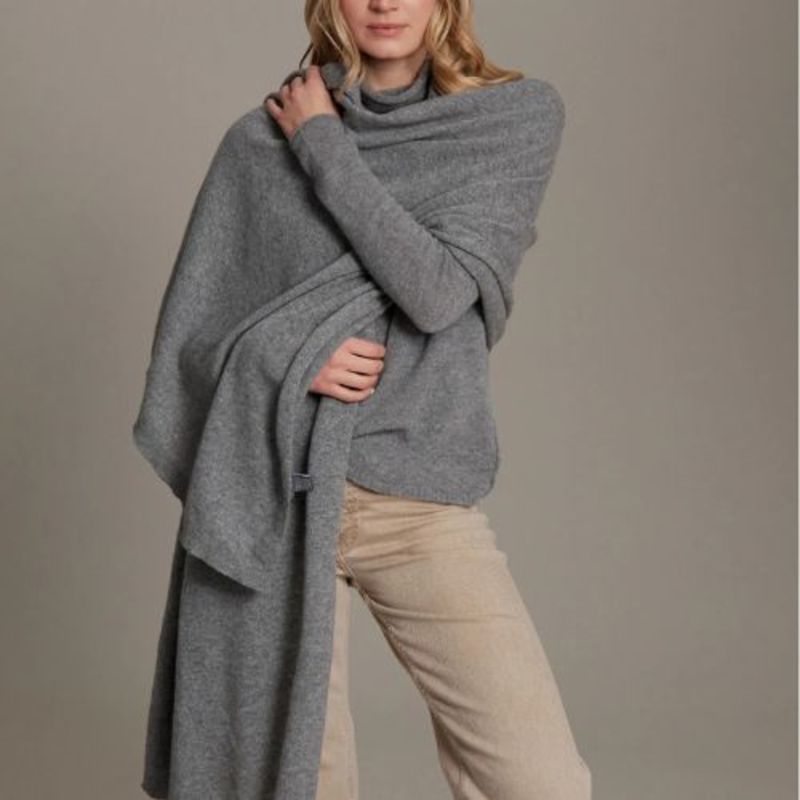 ALASHAN CASHMERE Luxe Travel Wrap