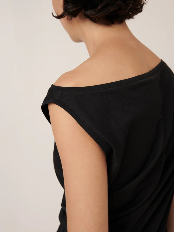 Kowtow Asymmetrical Top