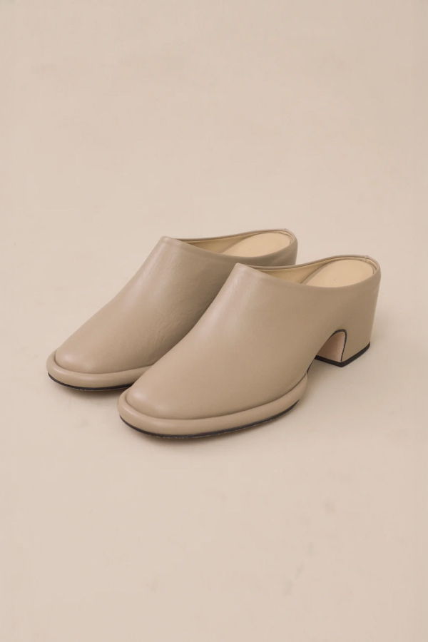 Lauren Manoogian Arch Mule Mule - Greige