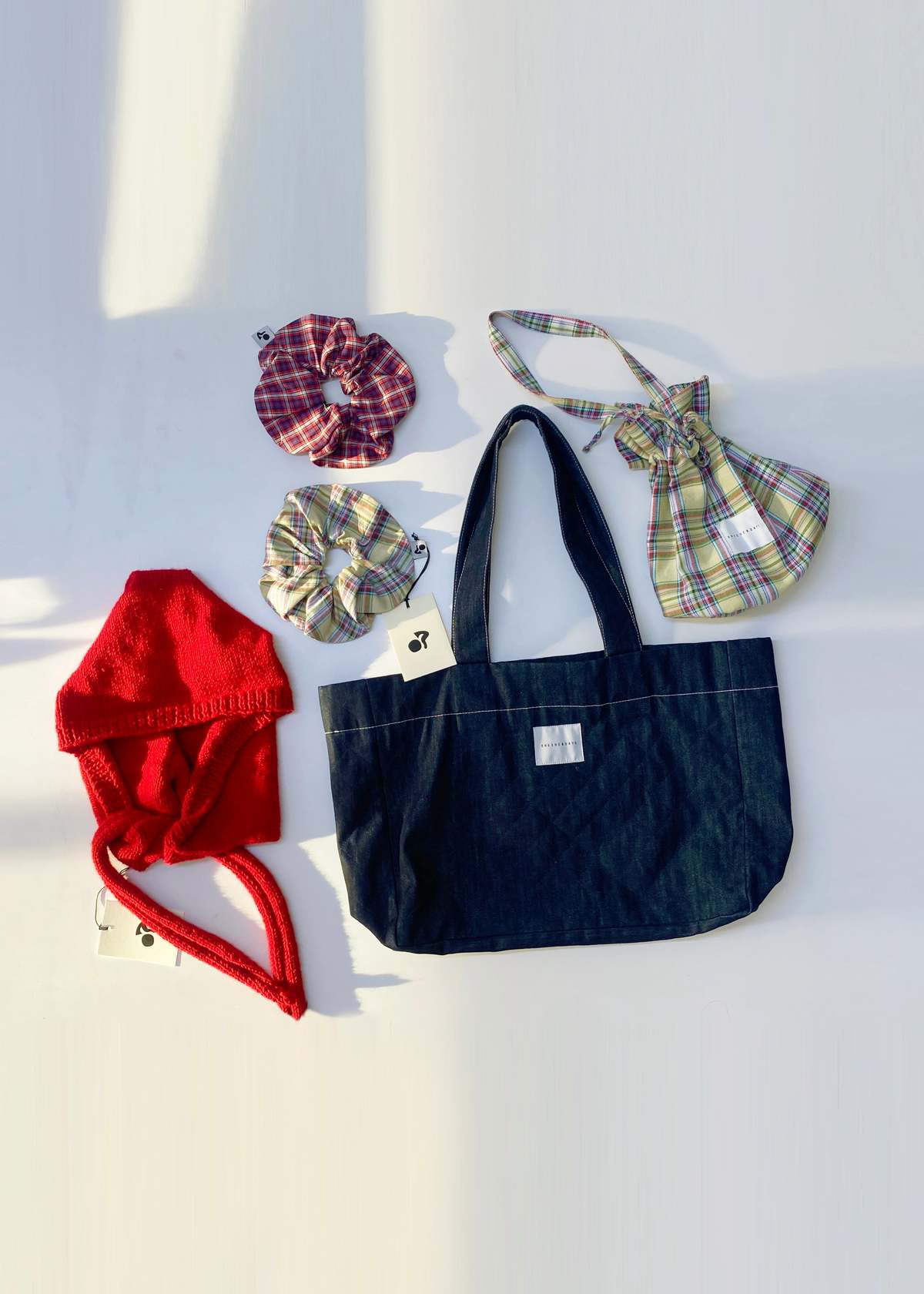 OhSevenDays Holiday Gift Pack Gift Pack - Image 1 of 5