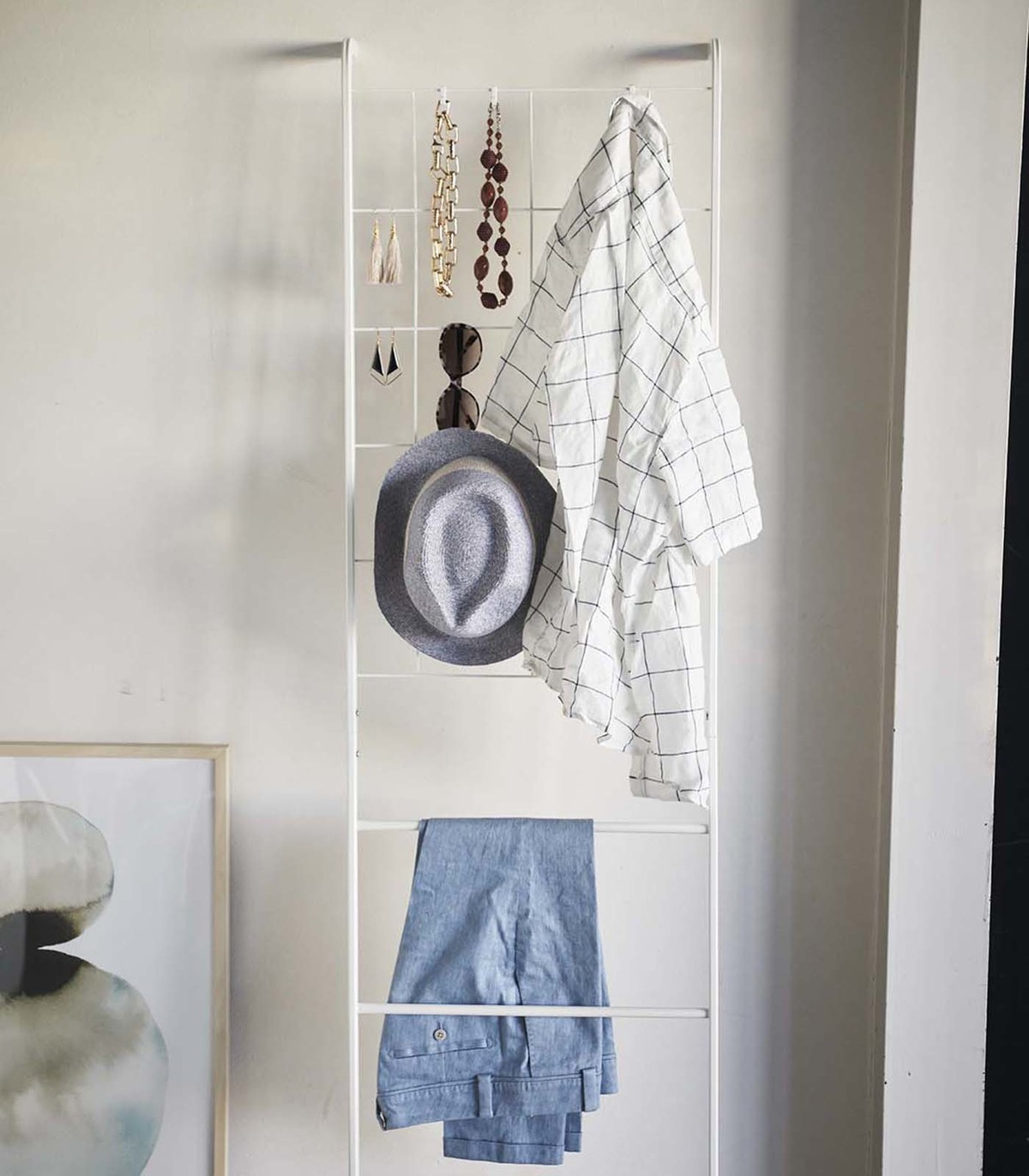 Yamazaki Home Leaning Ladder with Grid Panel - Image 2 of 12