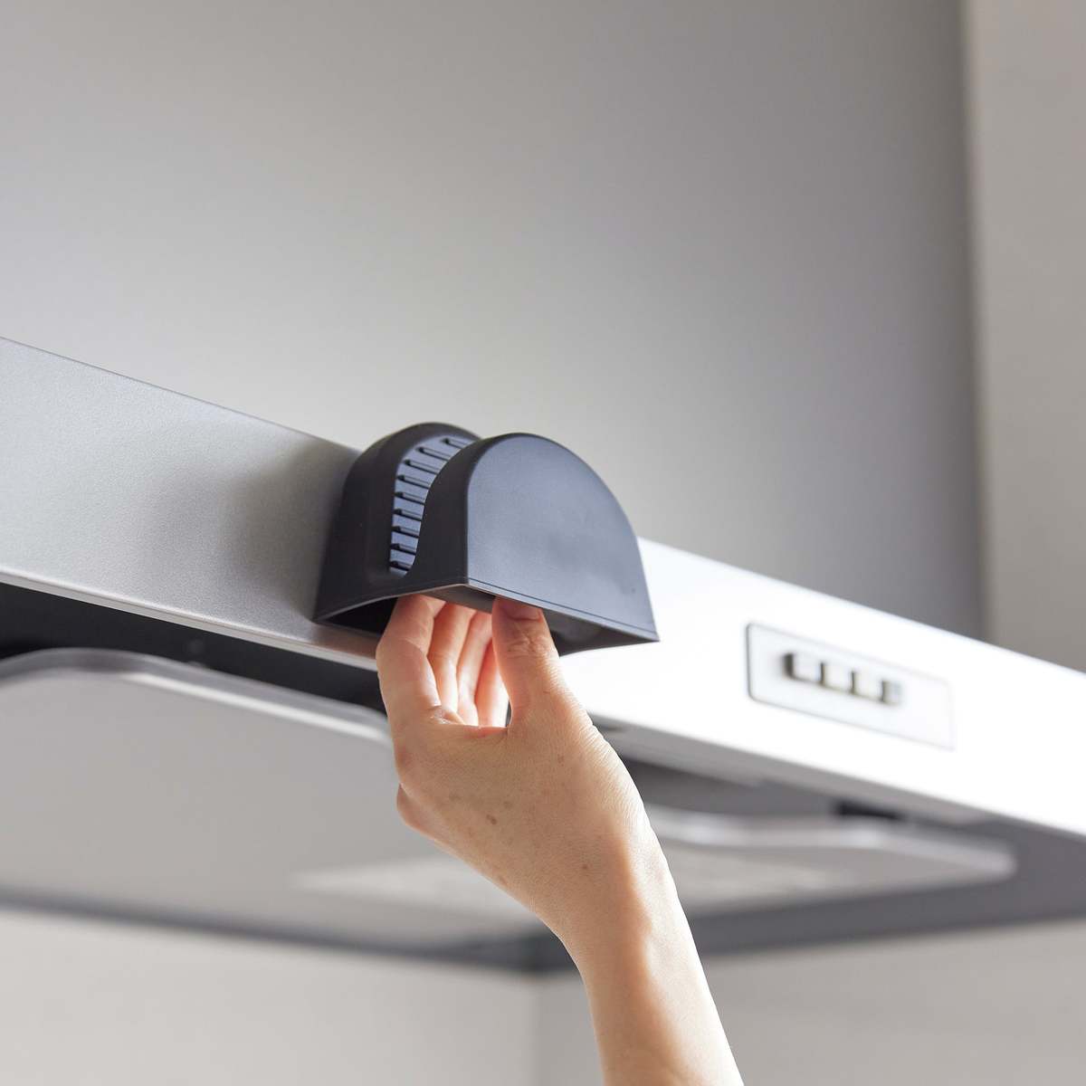 Yamazaki Home Magnetic Pot Holders - Set of 2 - Silicone - Image 11 of 16