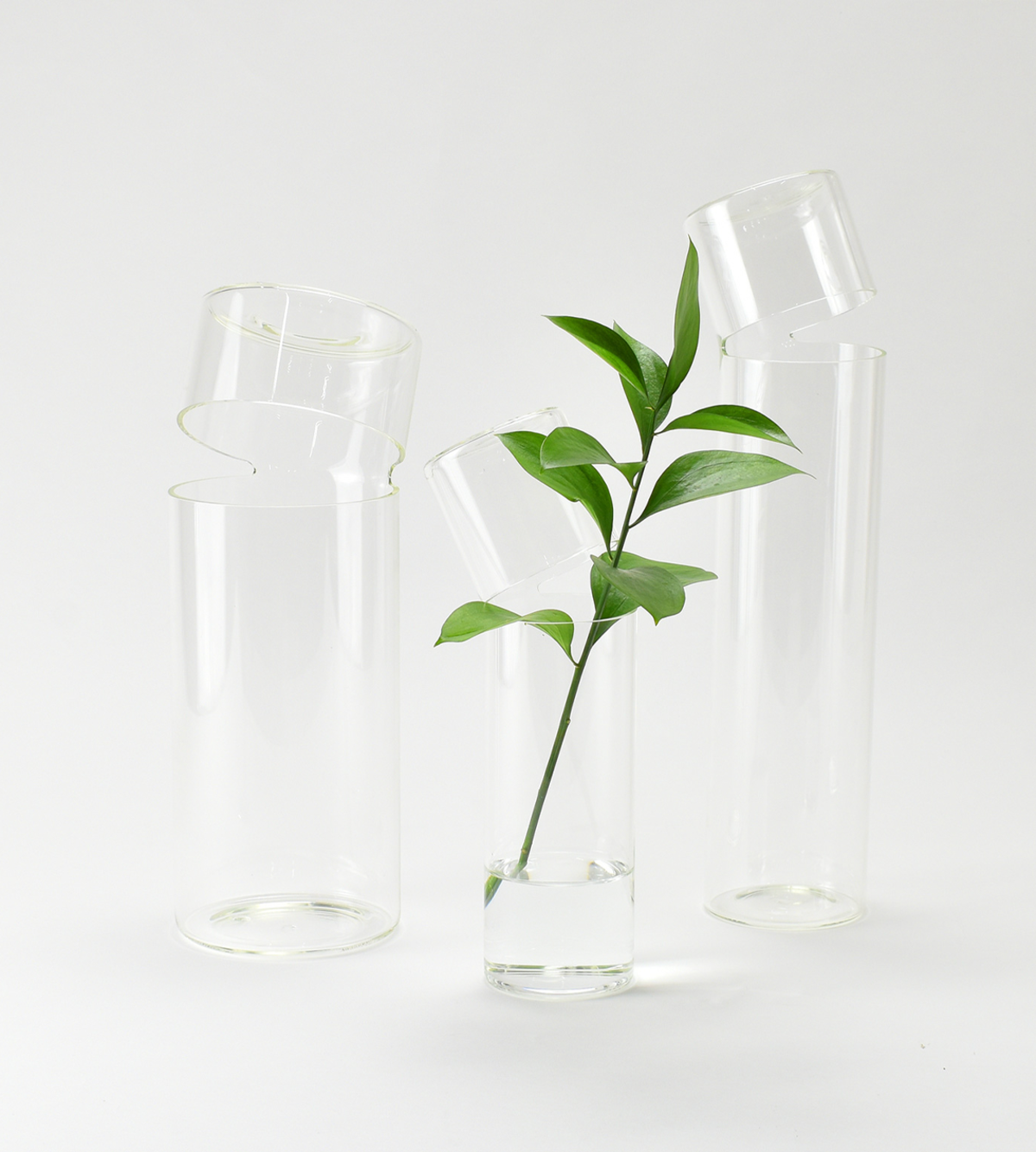 Ichendorf Milano Attesa Flower Vase Small - Image 3 of 4