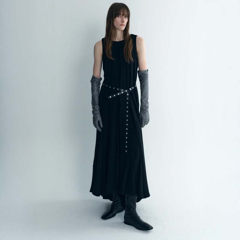 TIME Button Detail Belt - Black