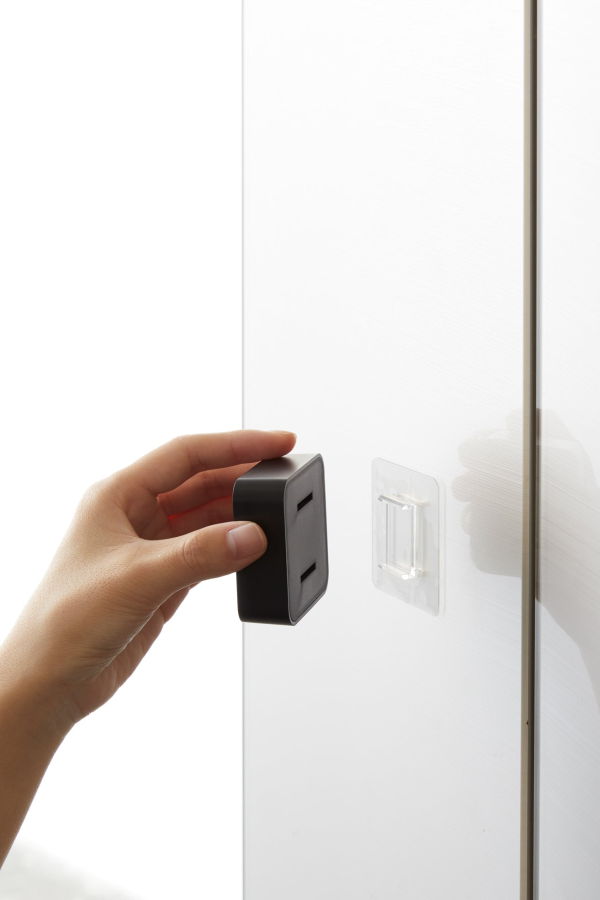 Yamazaki Home Traceless Adhesive Towel Holder