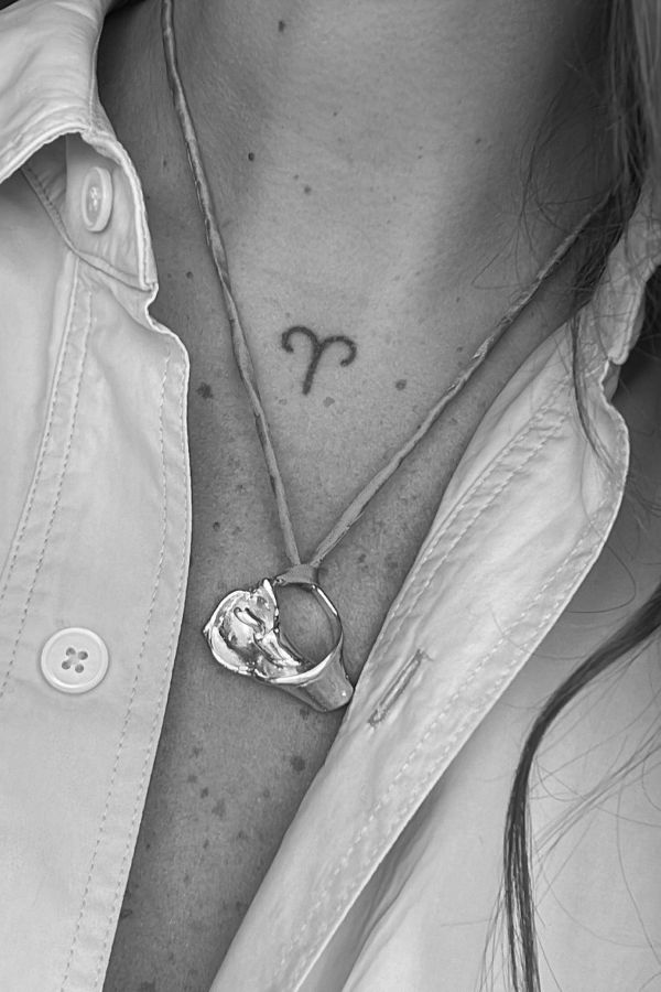 P. Nina No. 43 Venus' Key Necklace