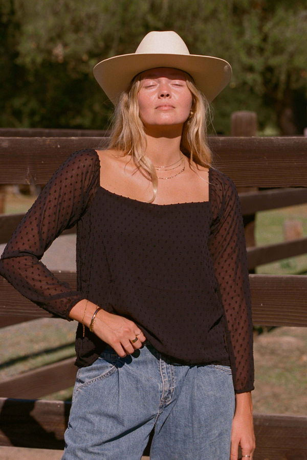 Merritt Charles Lovely Blouse - Black