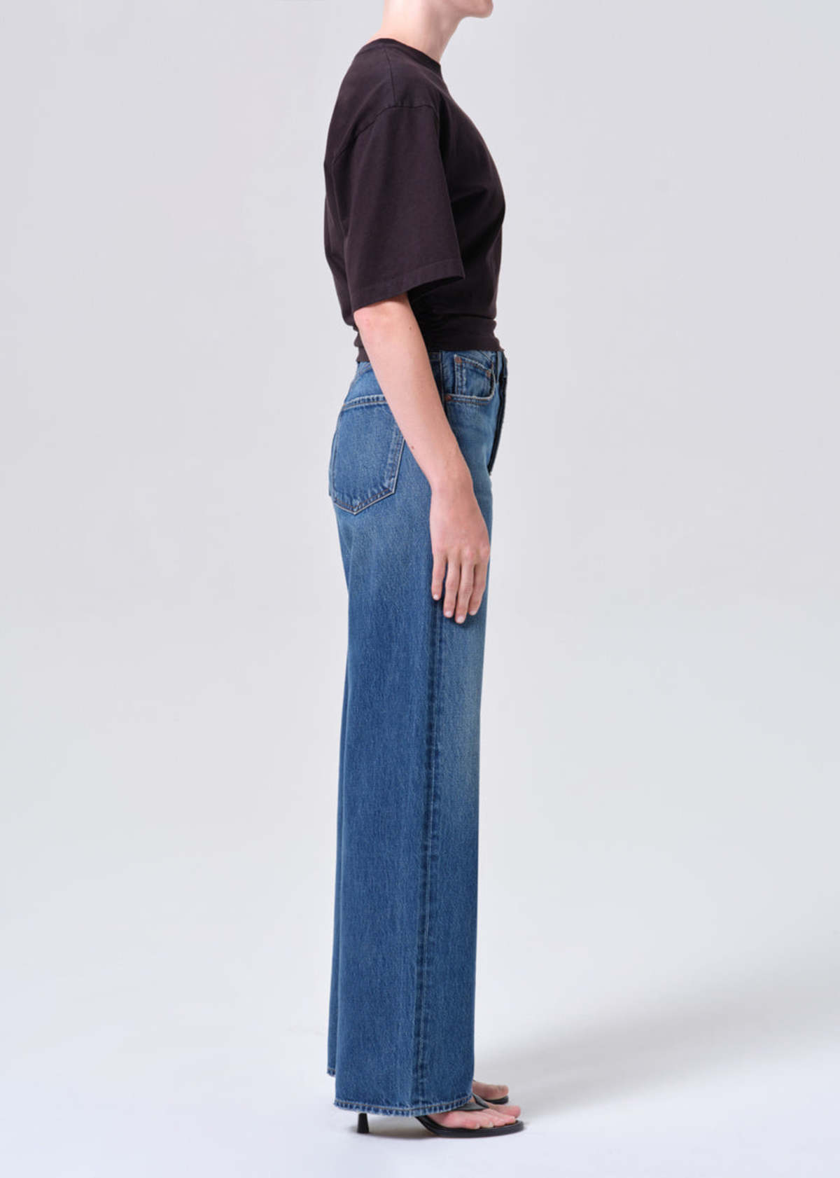 AGOLDE Ren Jean High Rise Wide Leg 32" Jeans - Image 4 of 10