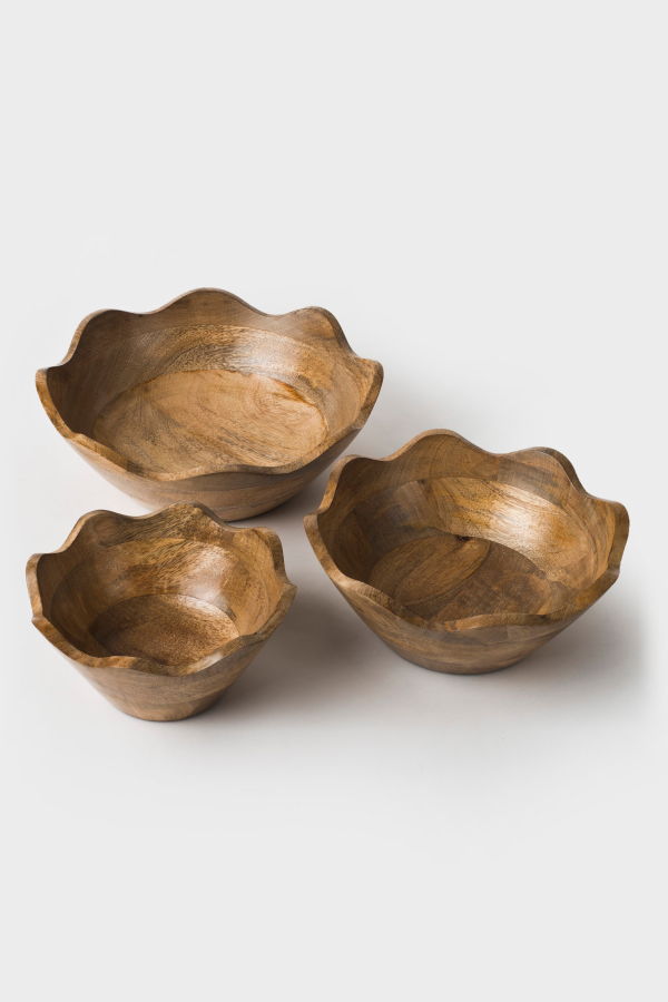 Mela Artisans Scalloped Mangowood Bowls