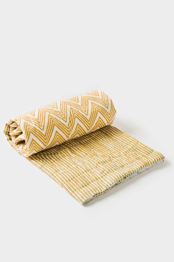 Mela Artisans Zigzag Throw