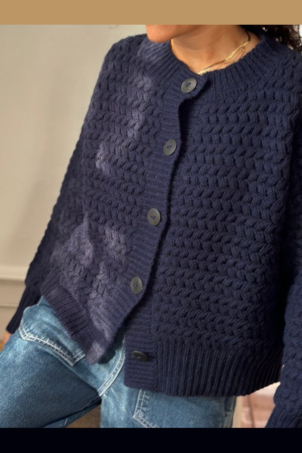 DAĒZA Zigzag Cardigan