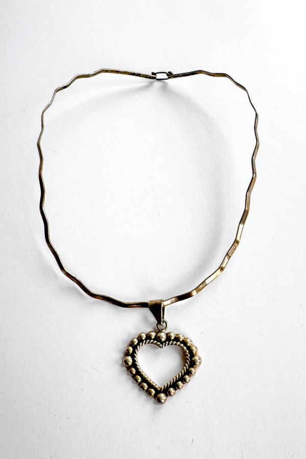 Vintage Deco Open Heart Necklace - Silver