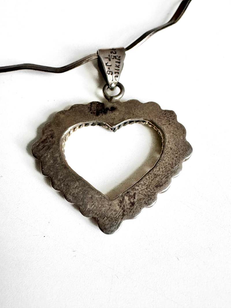 Vintage Deco Open Heart Necklace - Silver