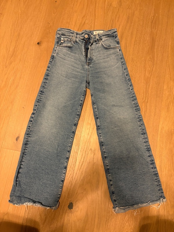 AG Jeans Saige Cropped Wide Leg Jeans