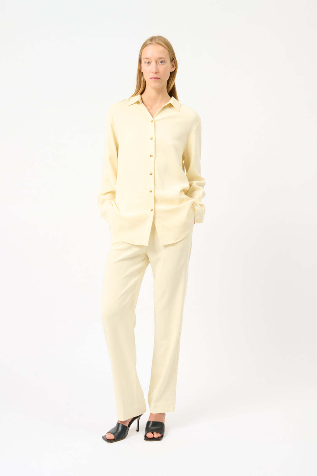 Asceno Aurelia Drawstring Trouser - Image 2 of 4