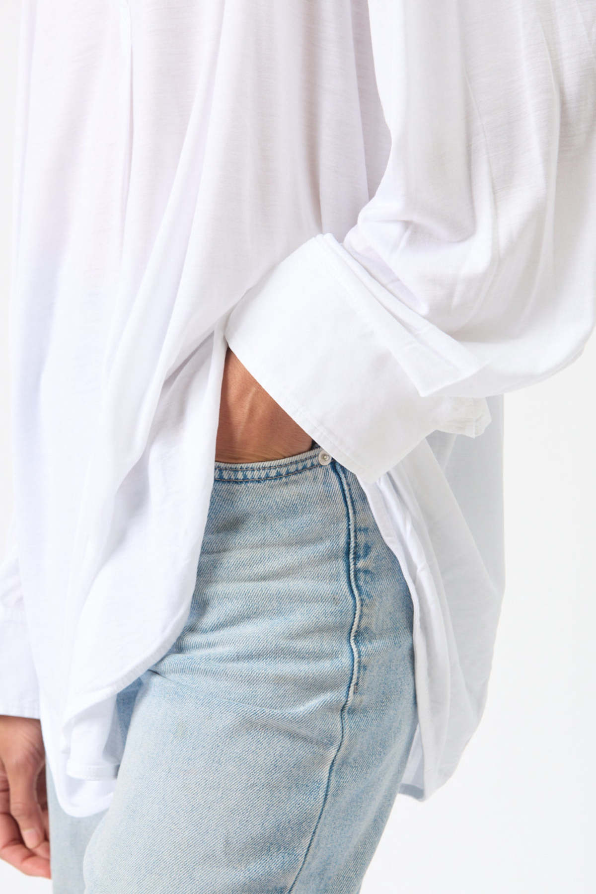 Totême Fluid Jersey Longline Blouse - White - Image 3 of 4