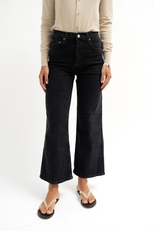 RE/DONE High Rise Wide Leg Crop Jeans - Black