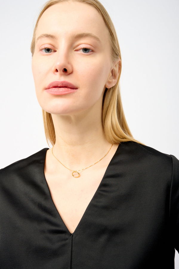 Otiumberg Oval Pendant Necklace - Gold