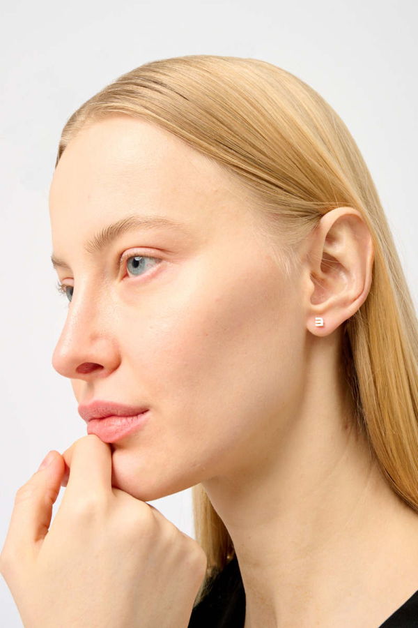 Otiumberg Alphabet Stud Earring - Solid Gold