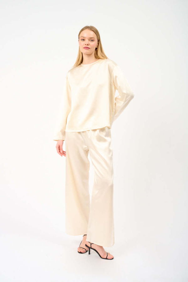 ASECENO The Byron Long Sleeve Top - Ivory