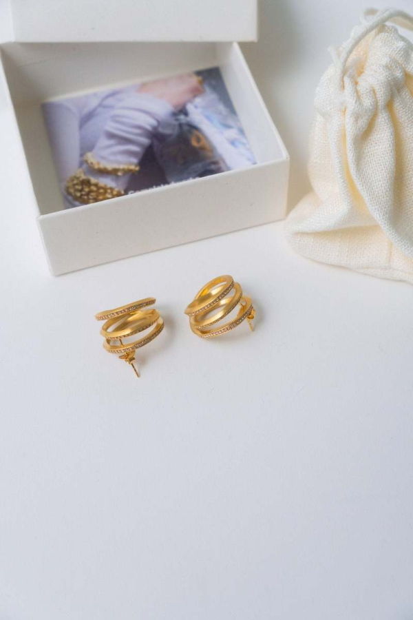 Completedworks The Transit of Venus Earrings