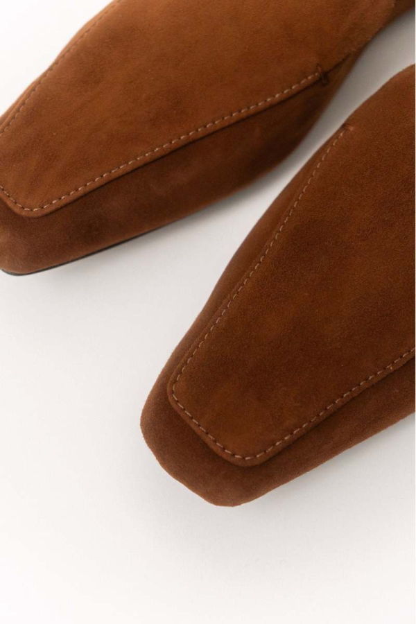 Totême The Travel Loafer Shoes