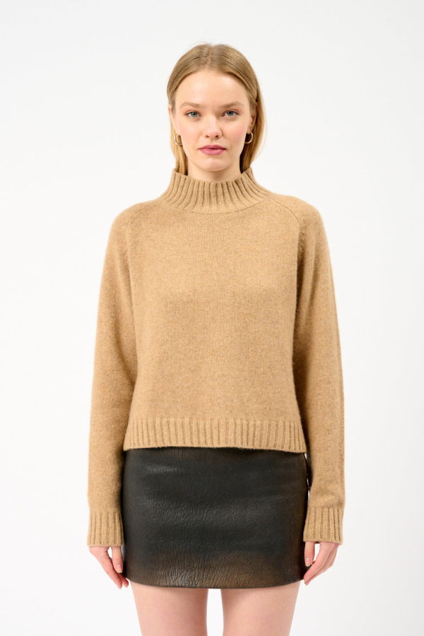 The Elder Statesman Turtleneck Sweater - Camel