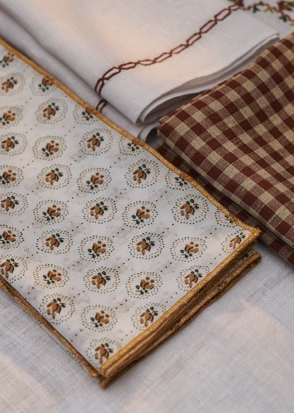 Caramel NAPKIN SET - FLOWER RING