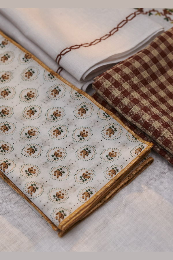 Caramel NAPKIN SET - FLOWER RING