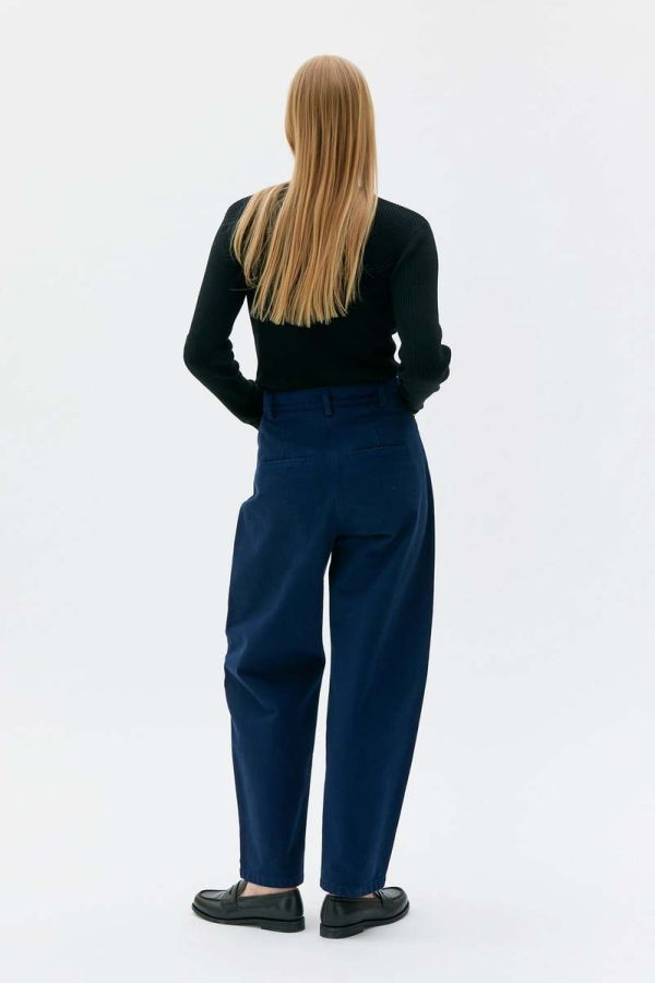 maska.se Asha Loose Barrel Shape Trousers - Royal Blue