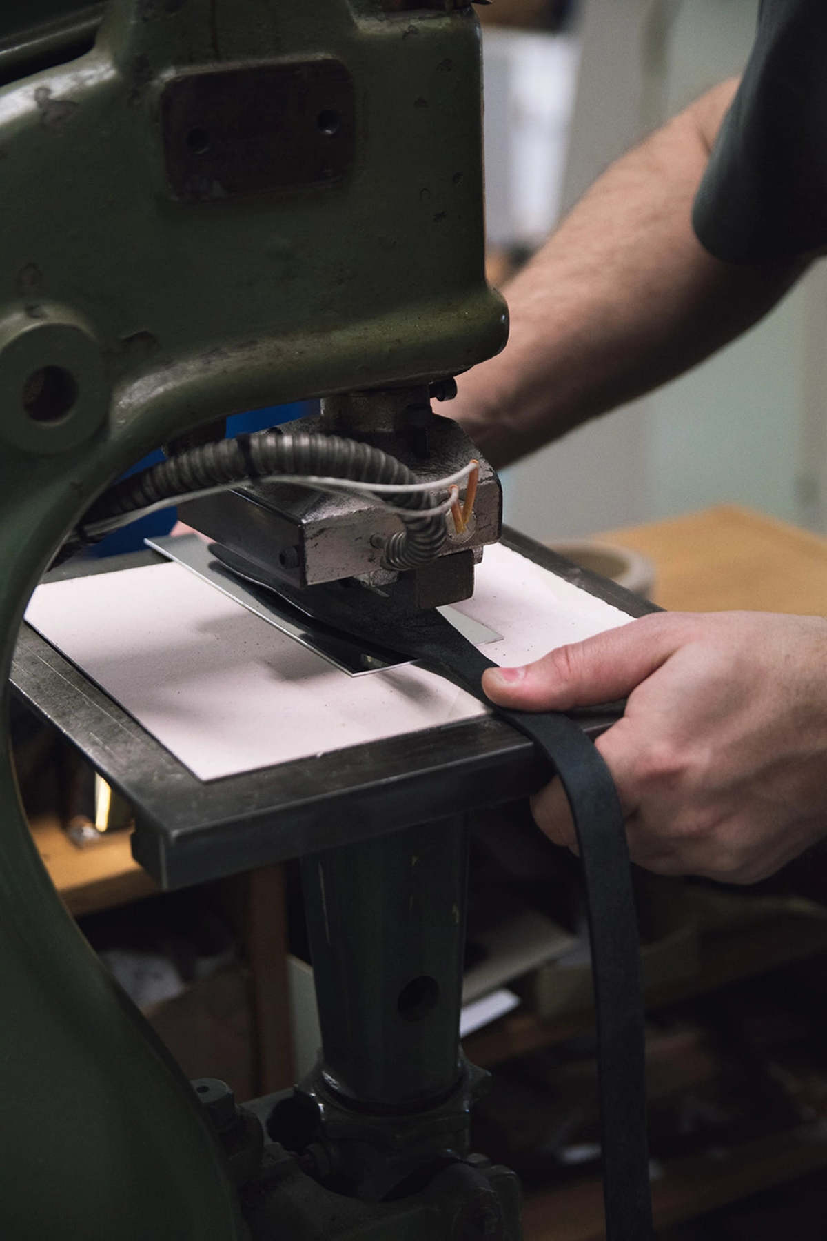 maska.se Drew No Buckle Belt - Cognac - Image 4 of 4