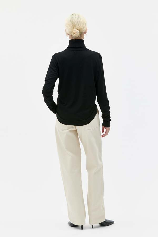 maska.se Eli Fine Knitted Roll Neck Sweater - Black