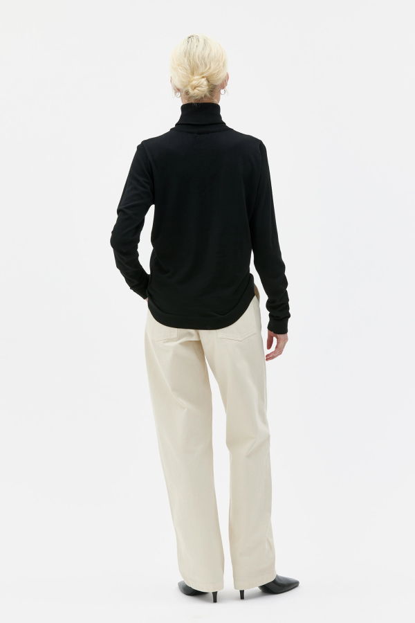 maska.se Eli Fine Knitted Roll Neck Sweater - Black