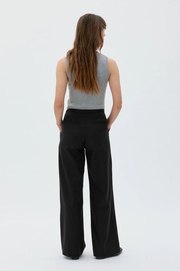 maska.se Esha Straight Wool Trousers - Black