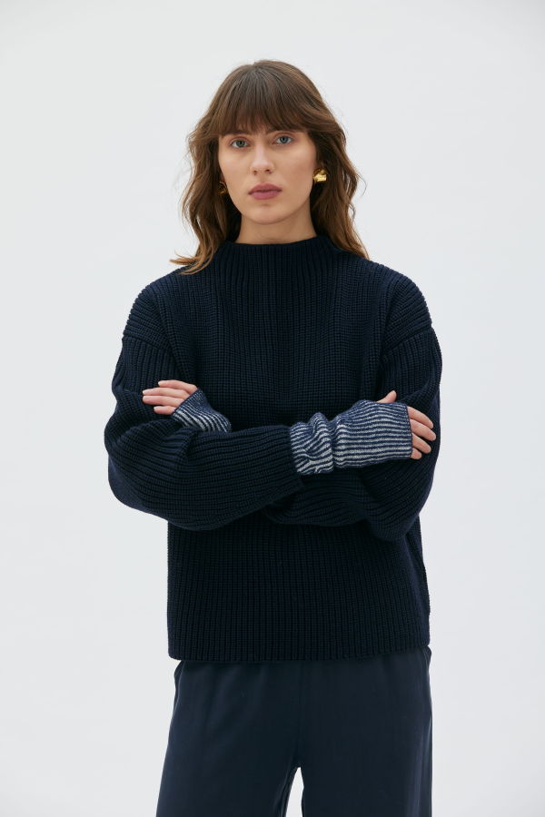 maska.se Harpe Lambswool Cable Wrist Warmers