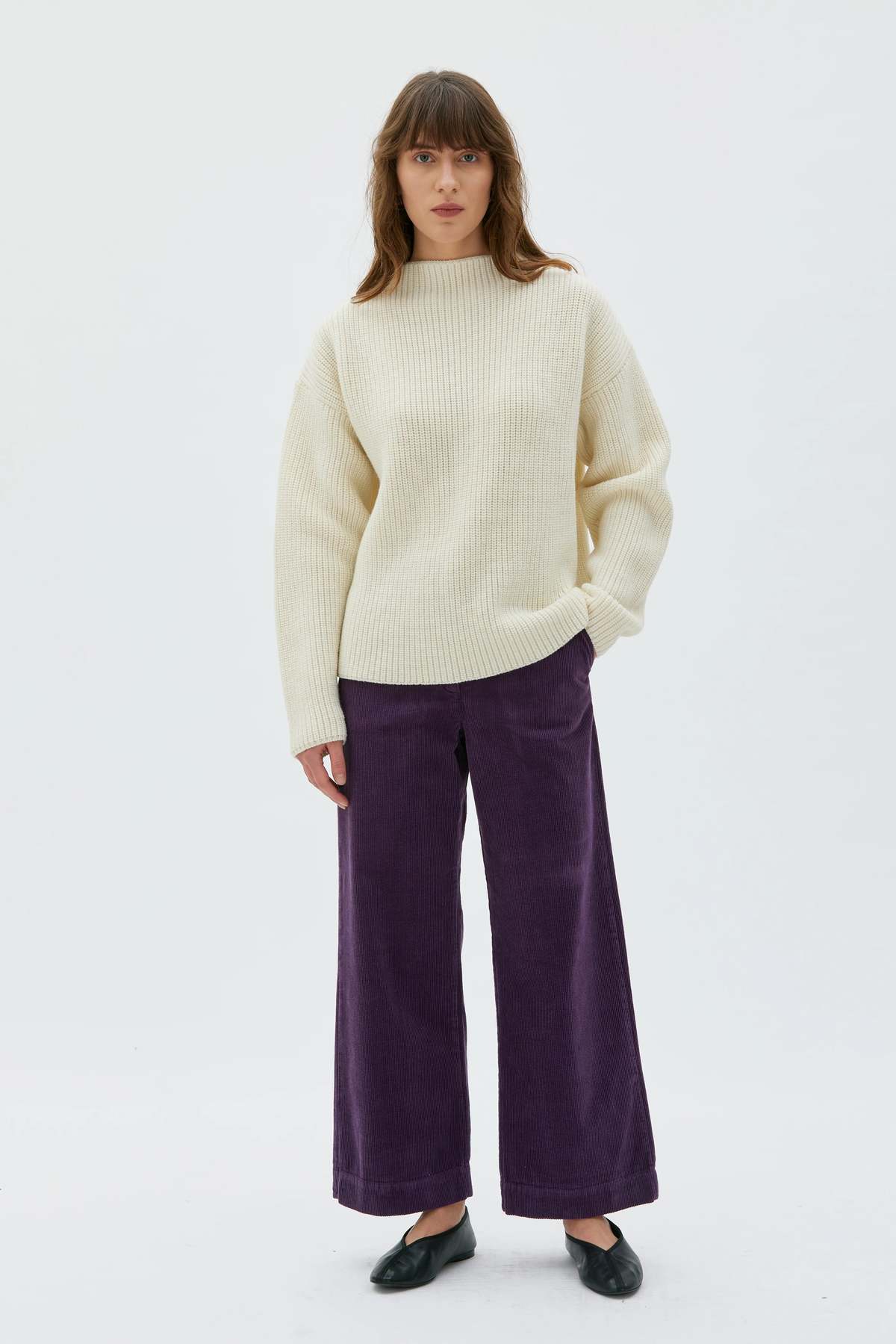maska.se Lail Cropped Corduroy Trousers - Elderberry - Image 1 of 3