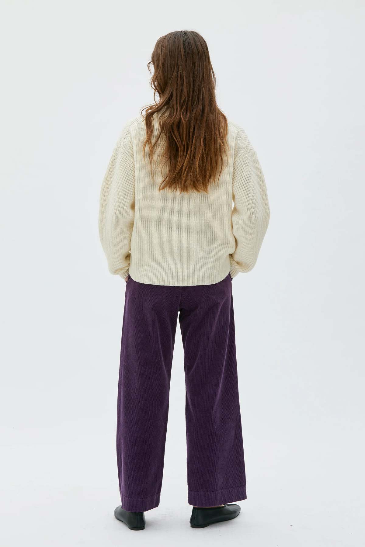 maska.se Lail Cropped Corduroy Trousers - Elderberry - Image 2 of 3
