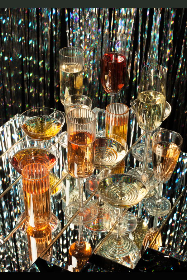 piecework puzzles Disco Queen 500 Piece Puzzle