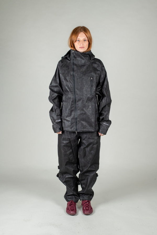 Middle Distance Fog Jacket - Black
